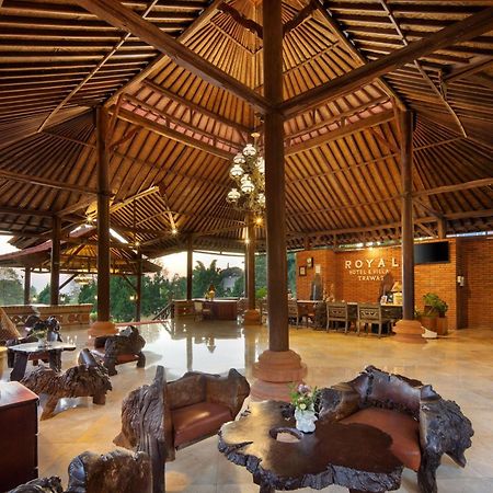 Royal Hotel And Villas Trawas Exterior photo